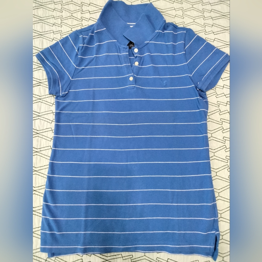 American Eagle Outfitters Medium top - Picture 3 of 11